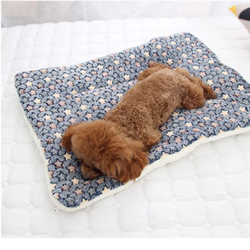 Soft Flannel Pet Blanket puppy Sleeping Cover Towel cushion for small Medium large dogs