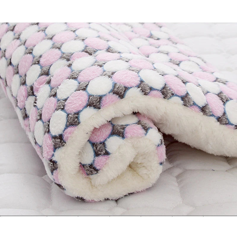 Soft Flannel Pet Blanket puppy Sleeping Cover Towel cushion for small Medium large dogs